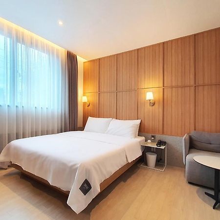 Seven Bricks Hotel Gwangyang  Exterior photo