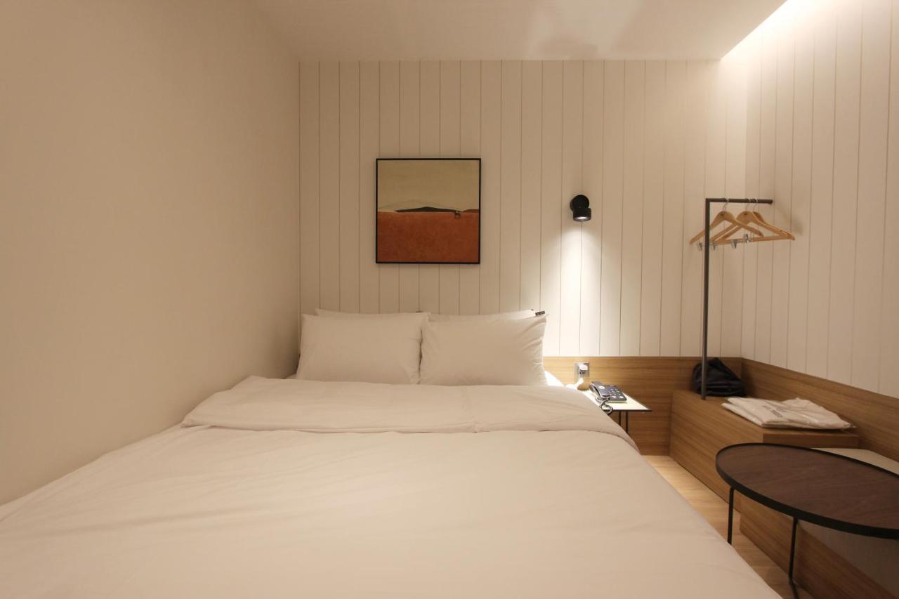 Seven Bricks Hotel Gwangyang  Exterior photo
